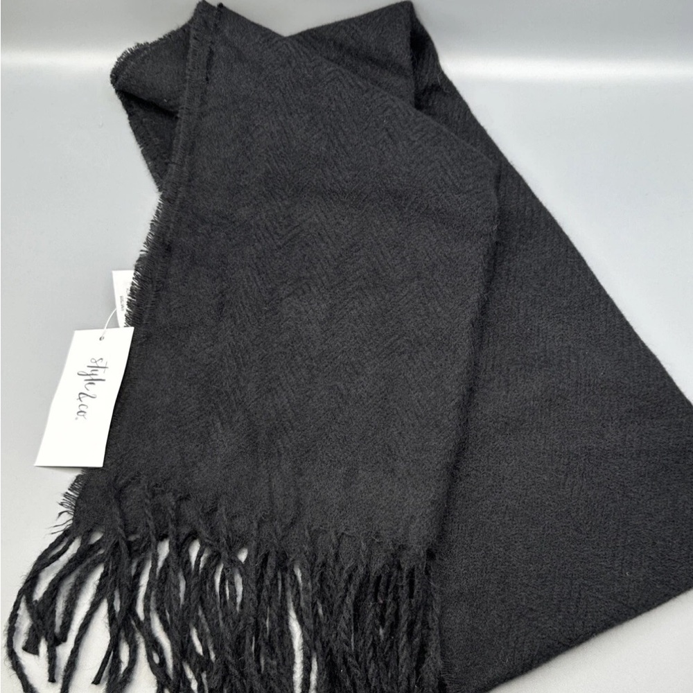 🔥SALE🔥NWT Style & Co. Black Fringe Scarf